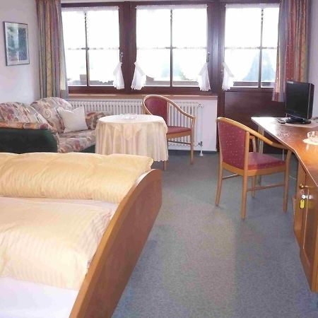 Hohengasthof Lowen - Escheck Schönwalde Zimmer foto