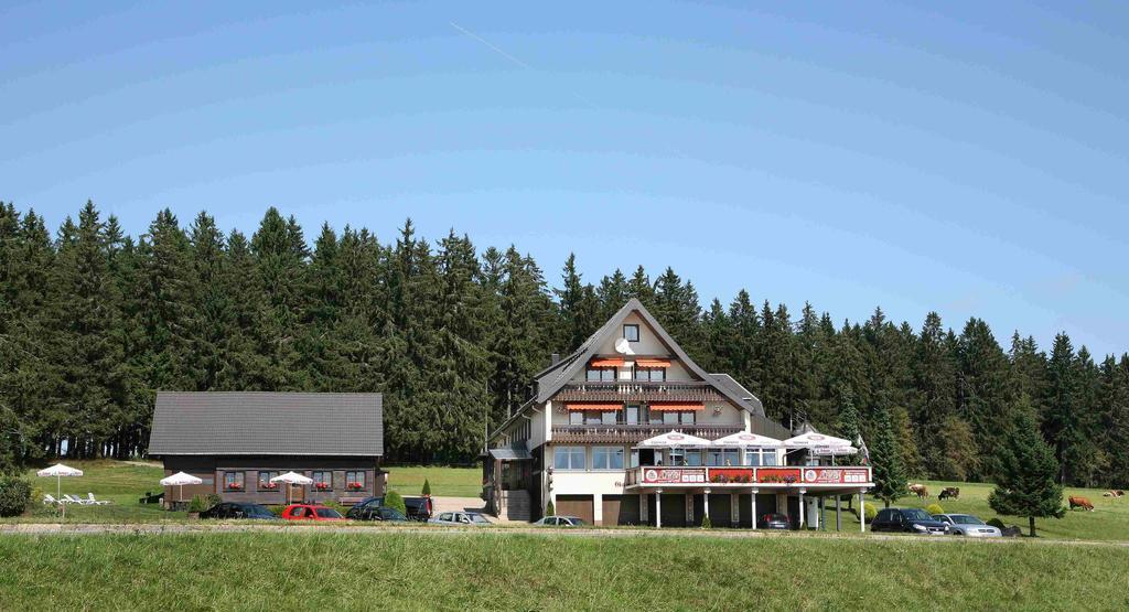 Hohengasthof Lowen - Escheck Schönwalde Exterior foto